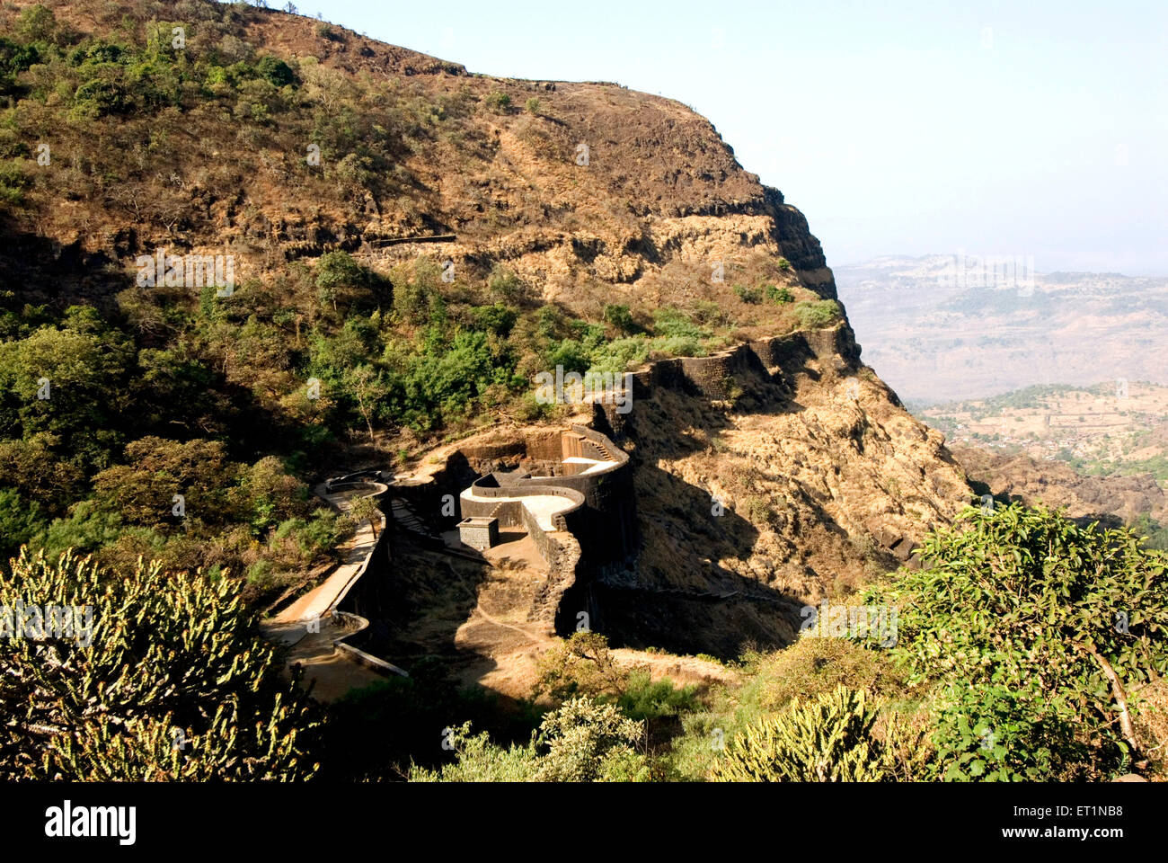 Chit Darwaja Haupteingang und Schutzwall für Raigad Fort; Maharashtra; Indien Stockfoto