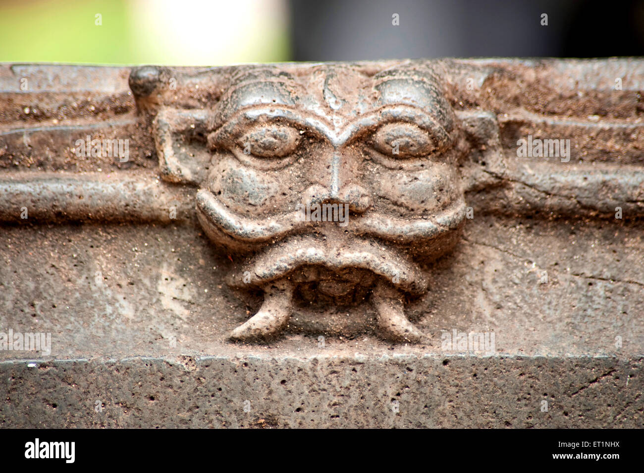 Kirtimukha bei Vishveshwara Mahadeva Tempel Sangam Mahuli; Satara Bezirk; Maharashtra; Indien Stockfoto