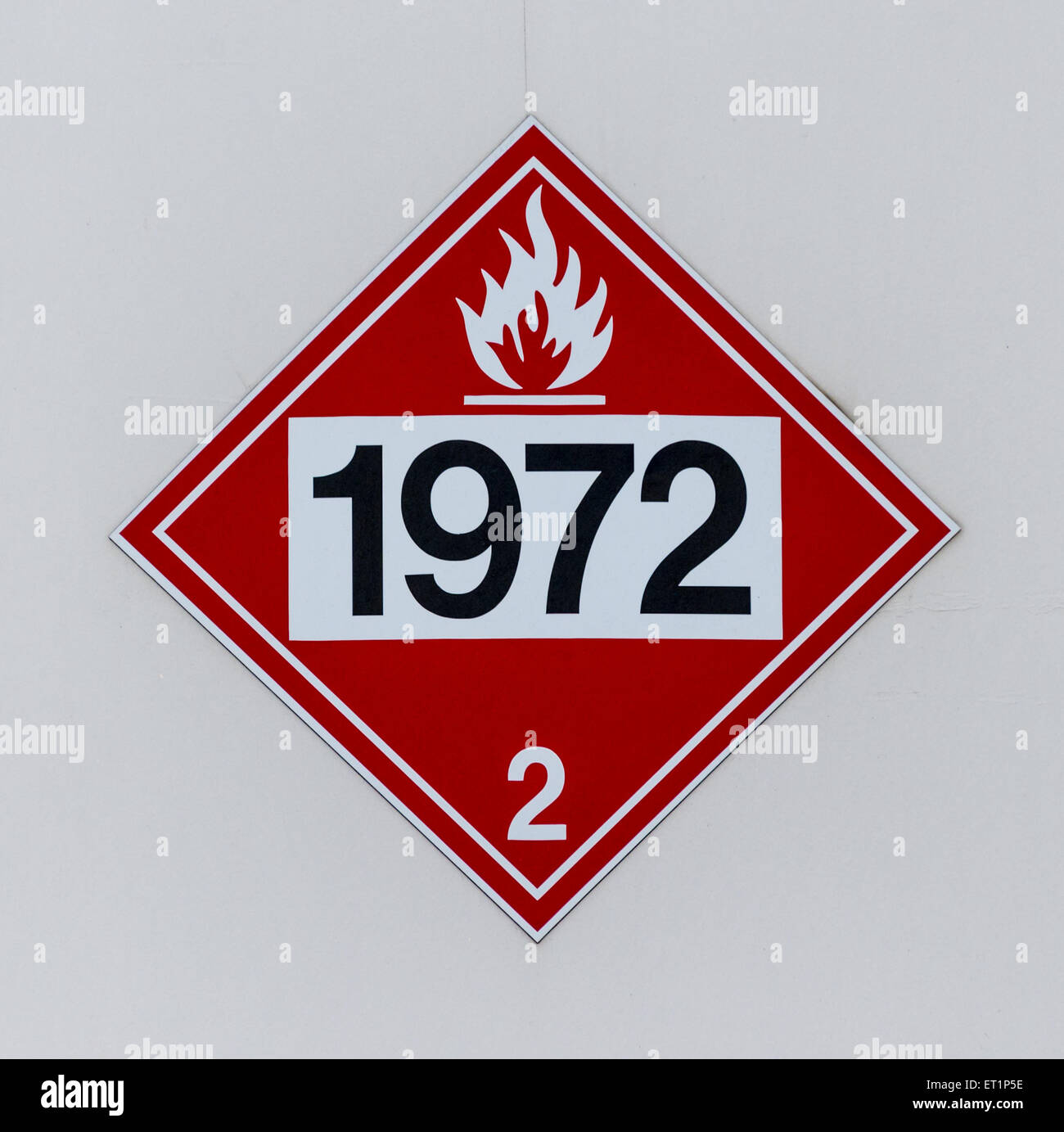 1972 Hazmat Plakat auf einem flüssigem Methan (brennbare Gase) Vorratsbehälter Stockfoto