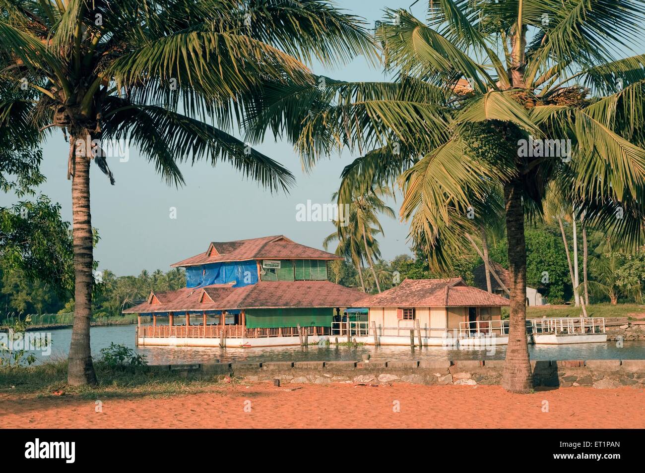 Schwimmendes Hotel; Veli Tourist Park; Trivandrum; Thiruvananthapuram; Kerala; Indien; Asien Stockfoto