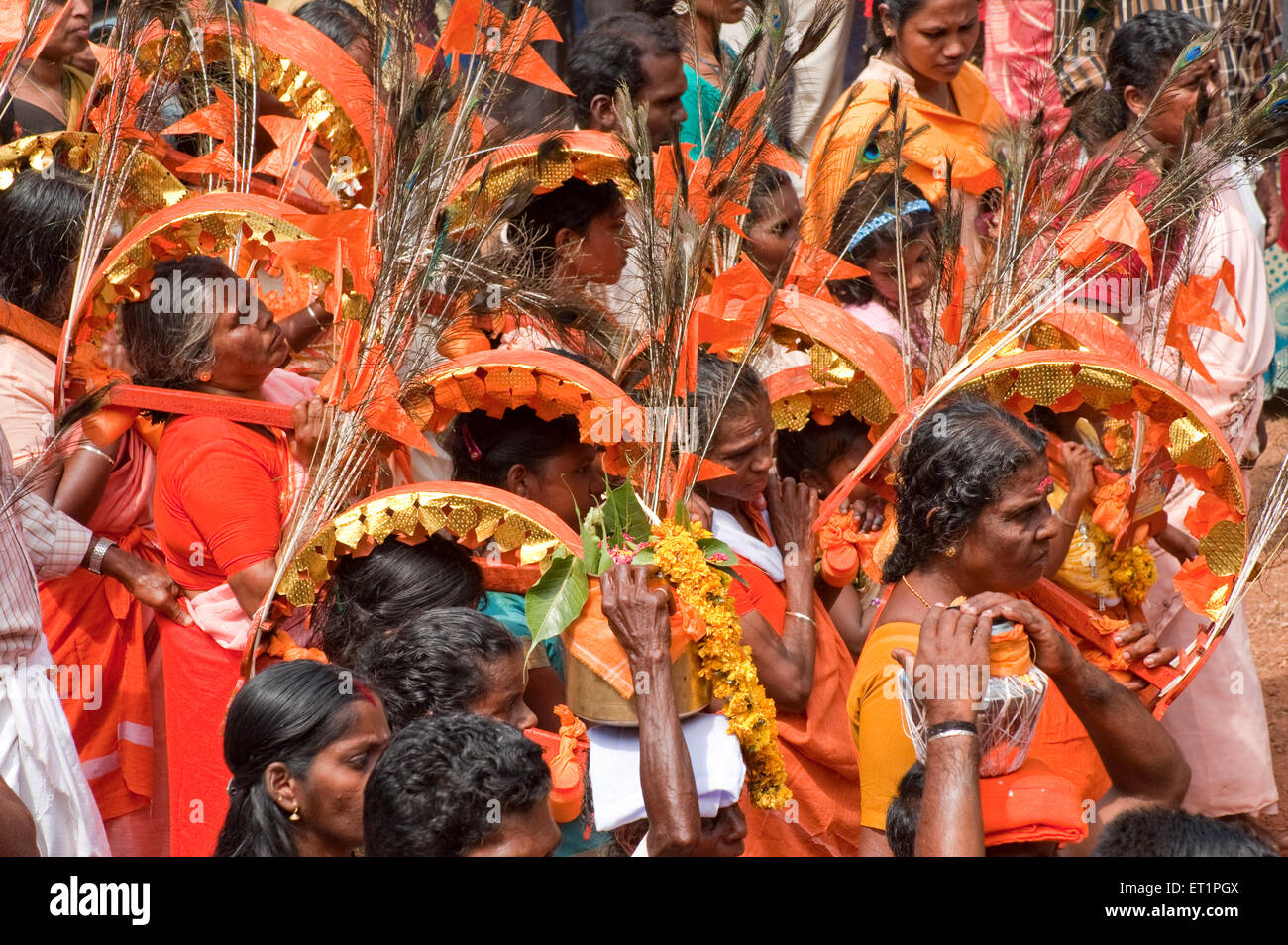 Anhänger Gelübde Thaipusam Festival zu erfüllen; Kerala; Indien NOMR Stockfoto