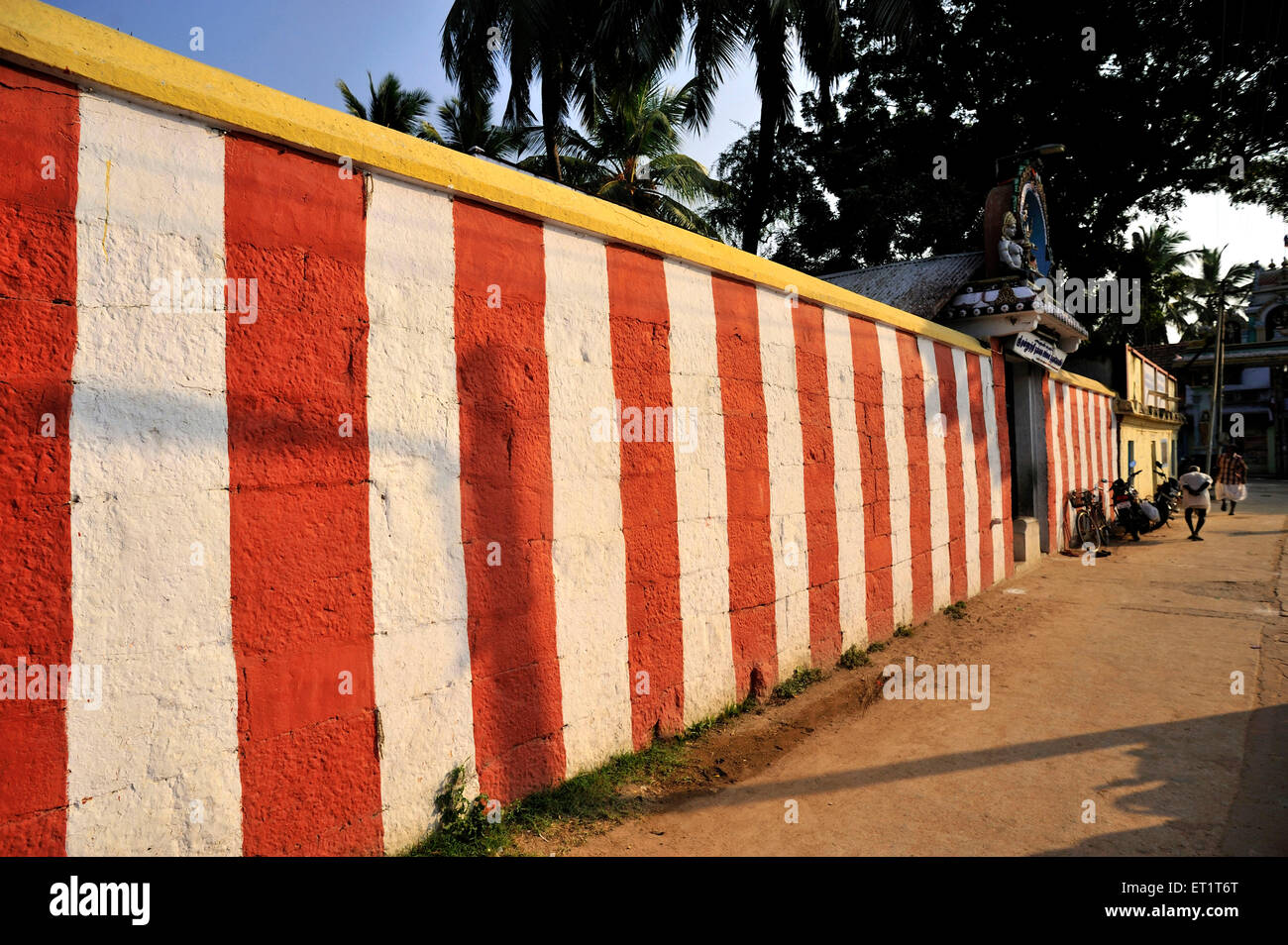 Bemalte Mauer des Tempels in Suchindram in Tamilnadu Indien Asien Stockfoto