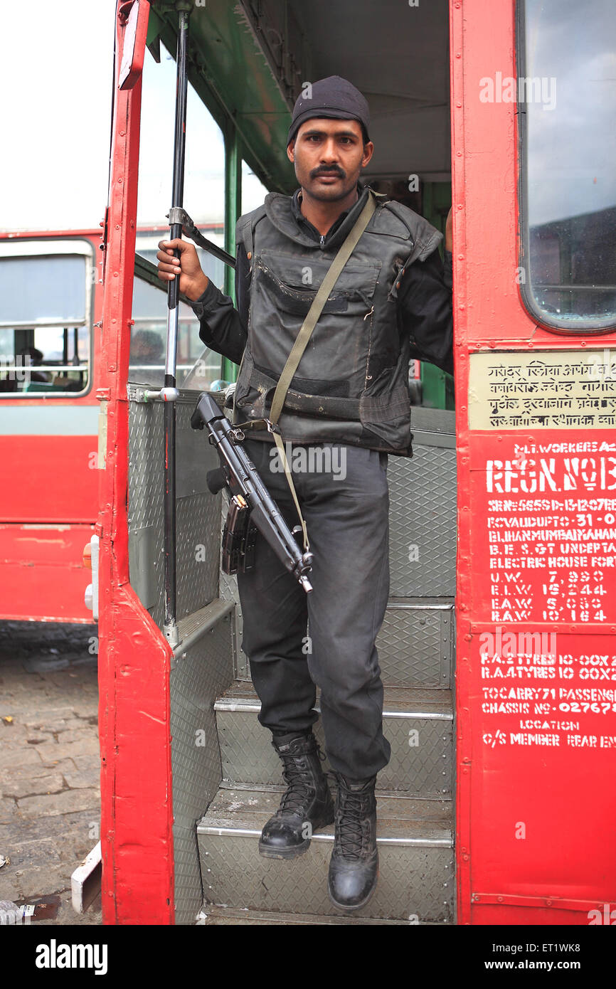 NSG Soldat nach unten Angriff von Deccan Mudschaheddin auf 26. November 2008 in Bombay Mumbai knacken; Maharashtra; Indien nicht Herr Stockfoto