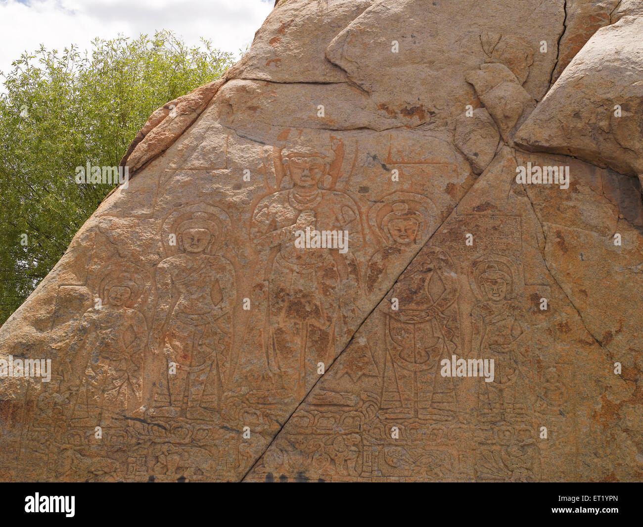 Skulpturen des Buddha auf Felsen;  Leh; Ladakh; Jammu und Kaschmir; Indien Stockfoto