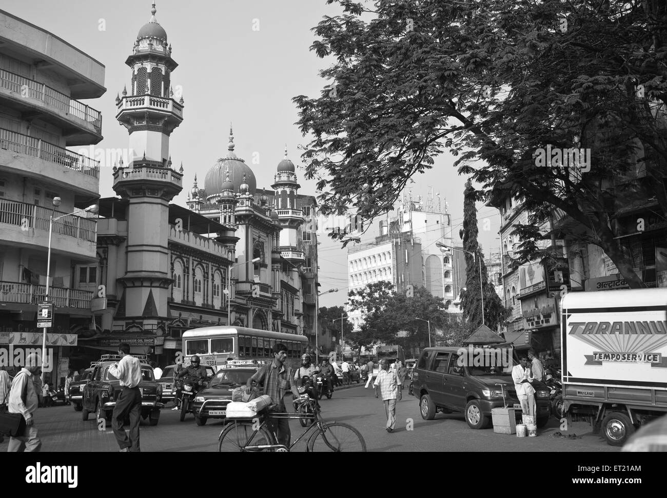 Hamidiya Masjid an Pydhonie Ibrahim Rahimtoola Straße jetzt Vijay Vallabh Chowk; Bombay Mumbai; Maharashtra Stockfoto
