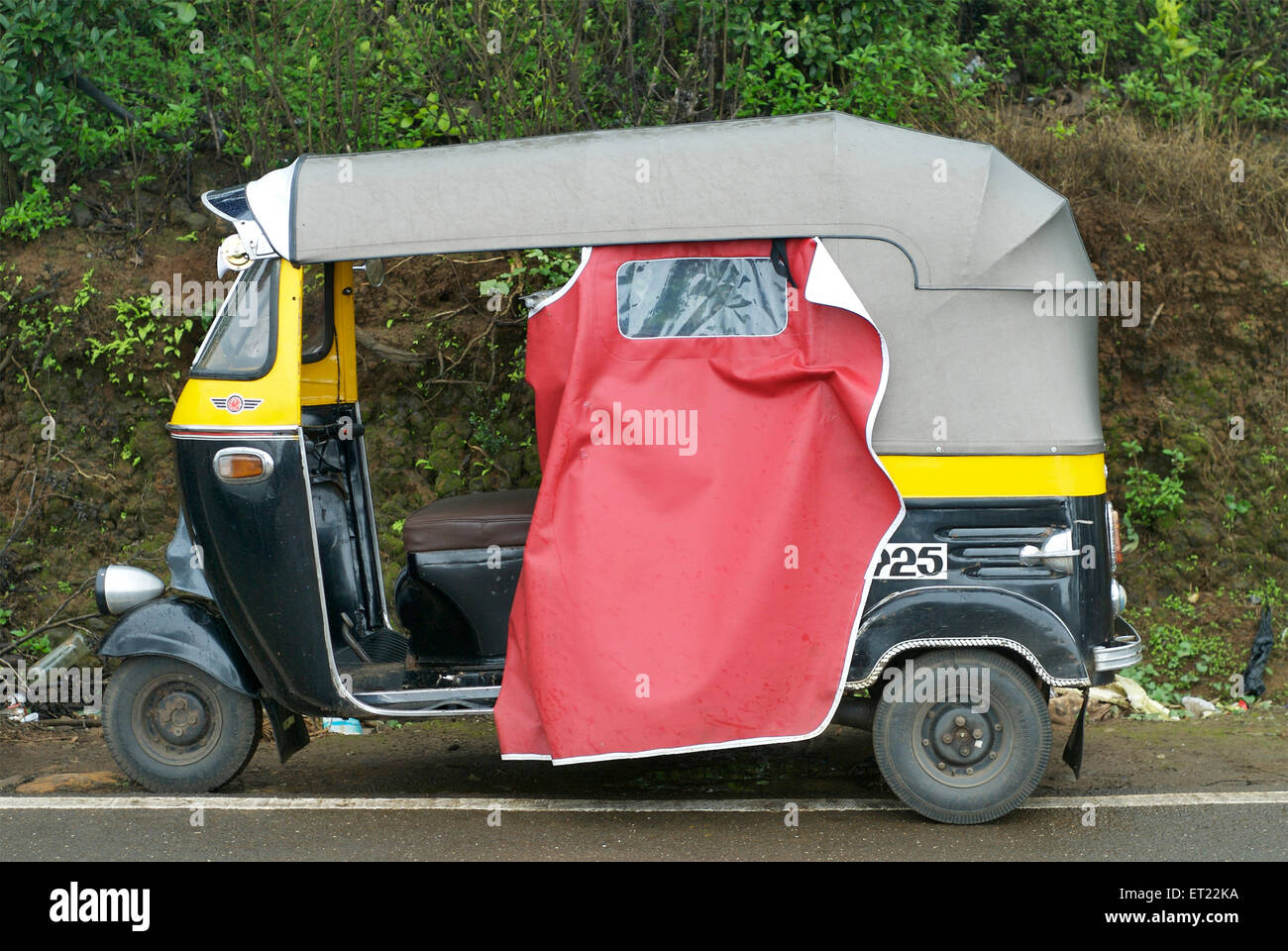 Auto Rikscha; Tiger Hügel; Lonavala; Hill Station; Lonavla; Khandala; Poona; Pune; Maharashtra; Indien; Asien Stockfoto