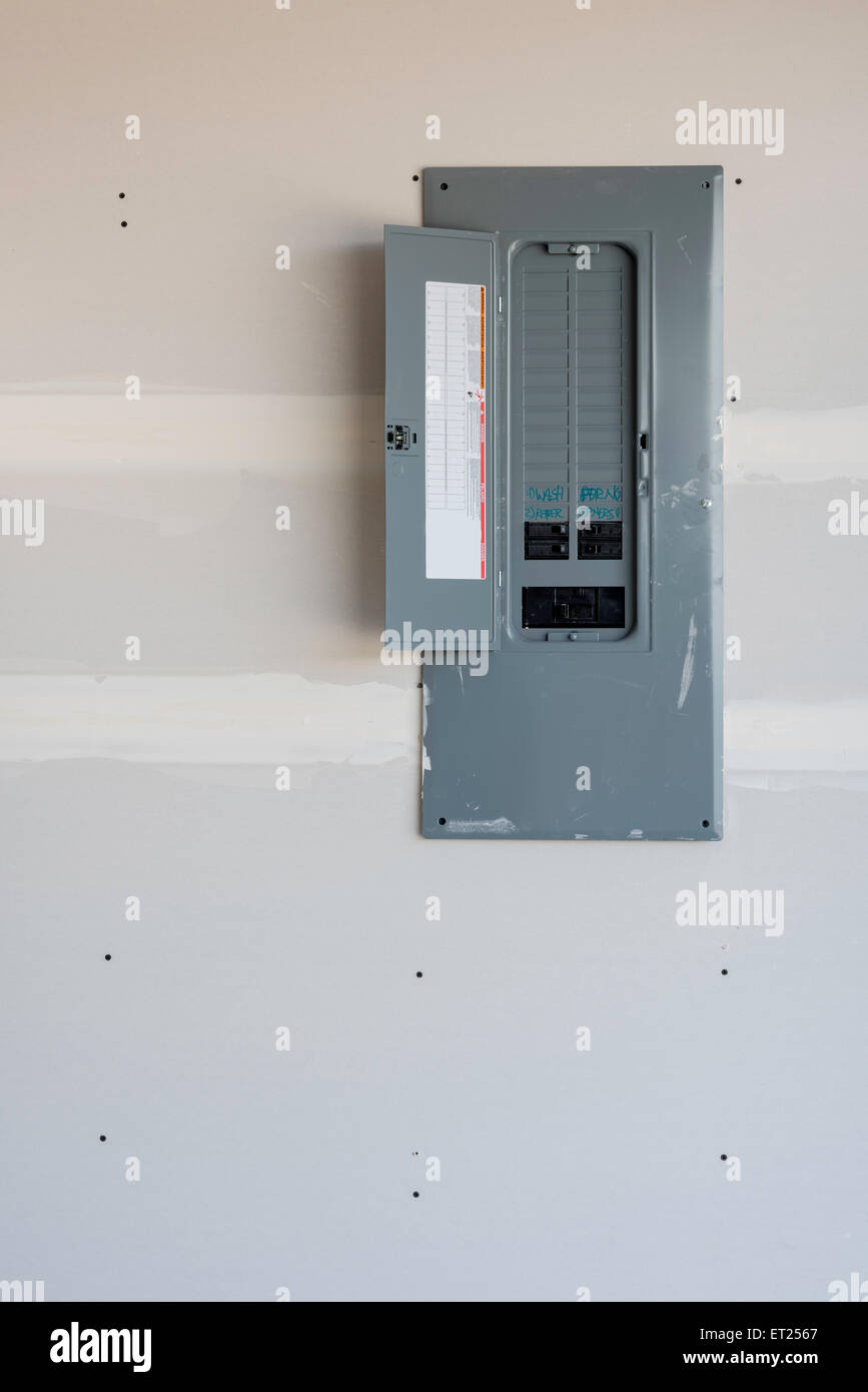 Elektrische Schalttafel im Hause Neubau Stockfoto