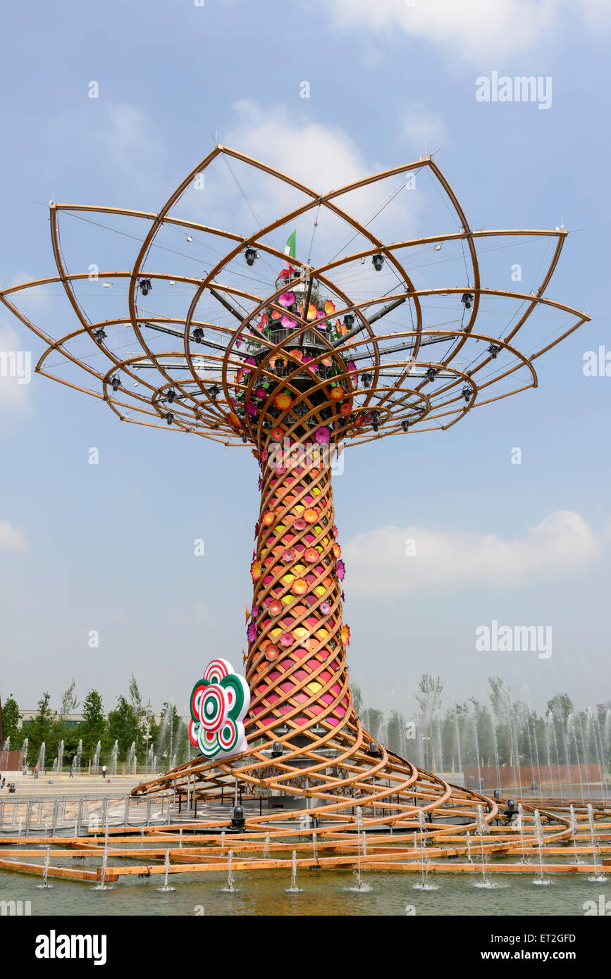 Mailand, Italien - Mai 7: Ansicht der Messe Symbol Struktur, erschossen am 7. Mai 2015 Mailand, Italien Stockfoto