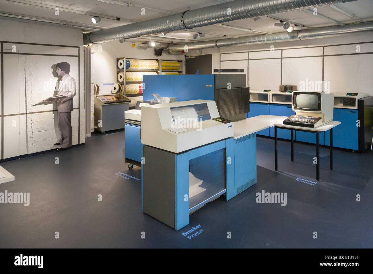Ibm 370 computer -Fotos und -Bildmaterial in hoher Auflösung – Alamy