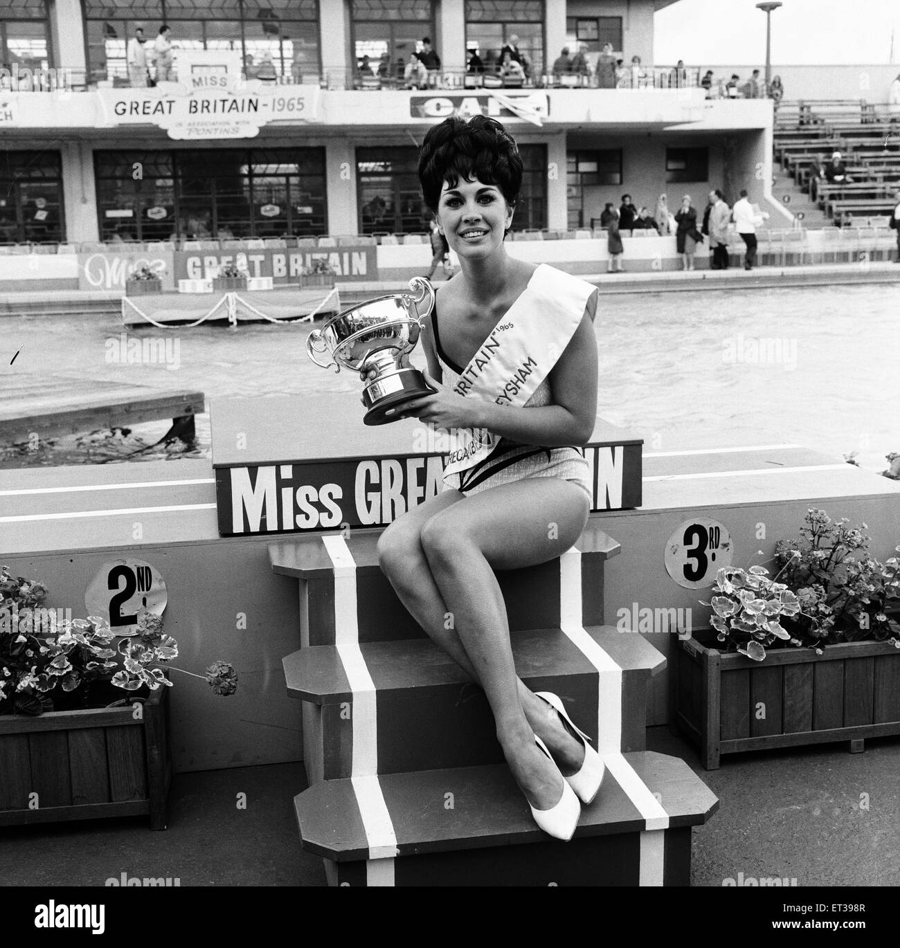 Miss Großbritannien 1965, Diane Westbury, 21 Jahre alte Modell von Bowden, Cheshire, abgebildet auf Morecambe, 25. August 1965. Stockfoto