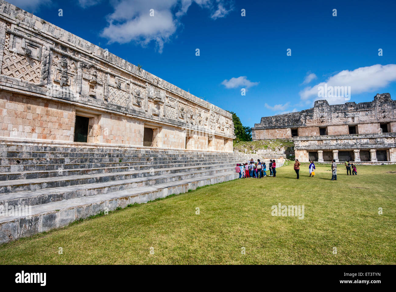 Cuadrangulo de Las Monja (Kloster Viereck), Maya-Ruinen bei Ausgrabungsstätte Uxmal, Halbinsel Yucatan, Mexiko Stockfoto