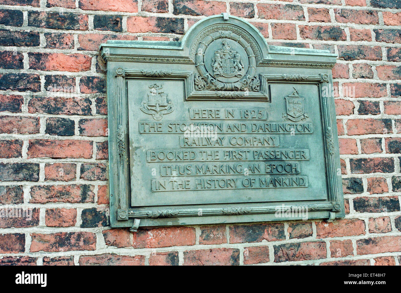 Brücke Straße Ticket Office Plaque, Stockton, 23. September 1997. Stockton and Darlington Railway Company. Stockfoto