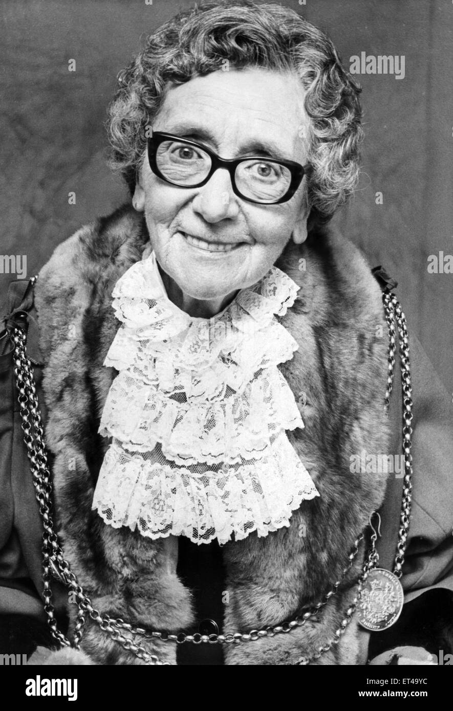 Stadträtin Doris Starkey, der Lord Mayor of Newcastle bei einem Festakt im Civic Centre, 24. Mai 1978 gewählt wurde. Stockfoto