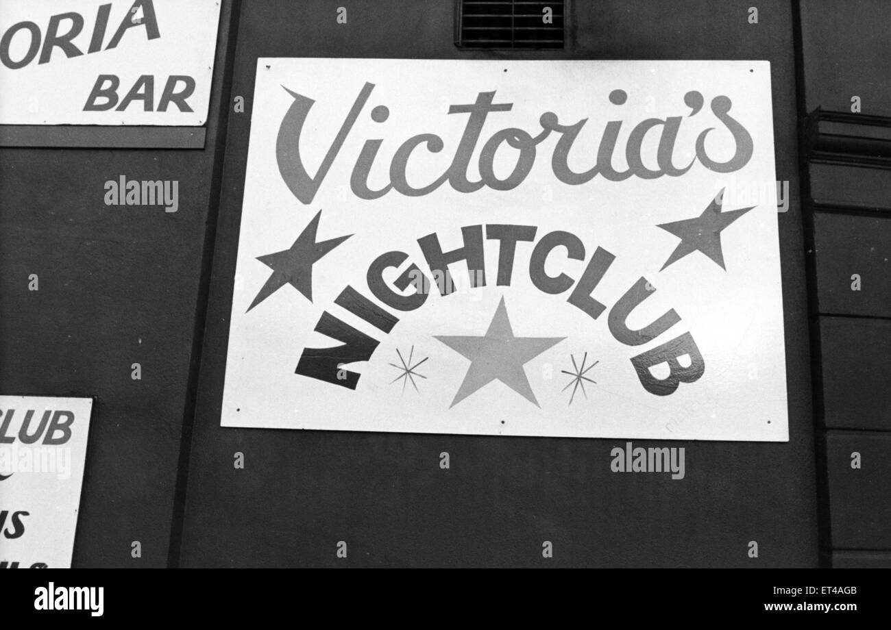 Ein Zeichen für Victorias Nightclub in Gateshead, Tyne and Wear. Ca. 1985. Stockfoto