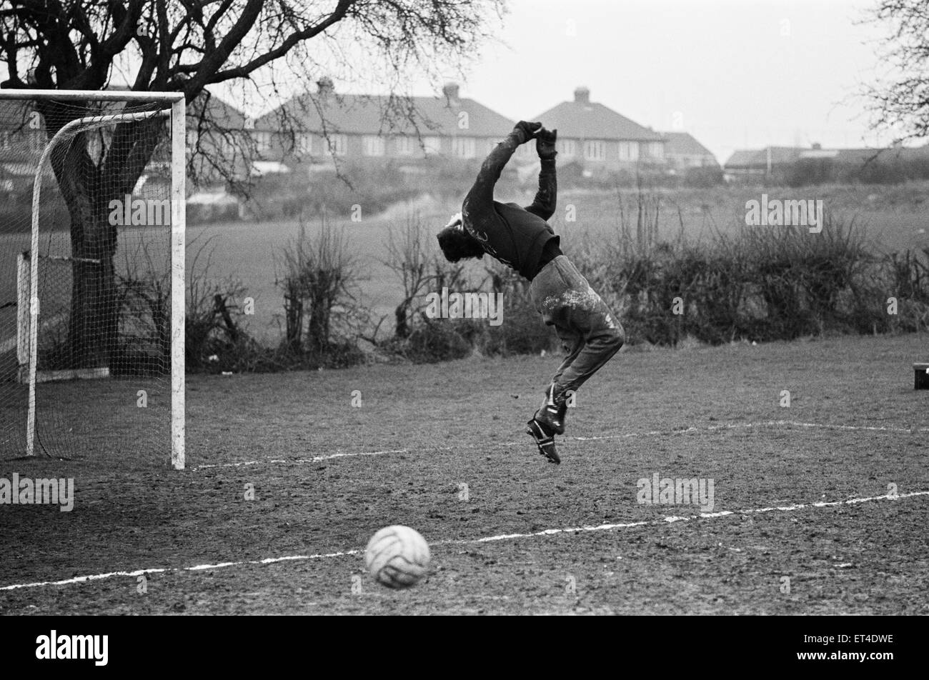 Leicester City Torhüter Peter Shilton während einer Trainingseinheit im Bild. 12. Januar 1973. Stockfoto