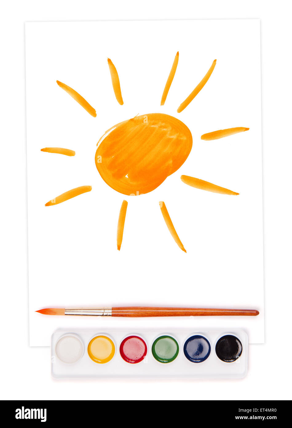 auf Blatt, Aquarell-Set und Pinsel gemalte Sonne Stockfoto
