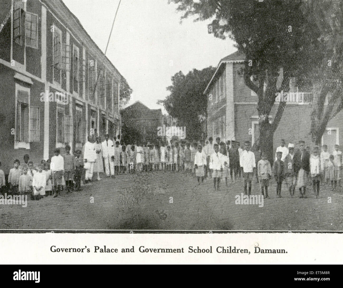Katholische Gemeinschaft; Gouverneurspalast; Regierung Schulkinder; Damaun; Daman; Indien; Union Territory; UT; Indisch; Asien; Asiatisch; vintage Stockfoto