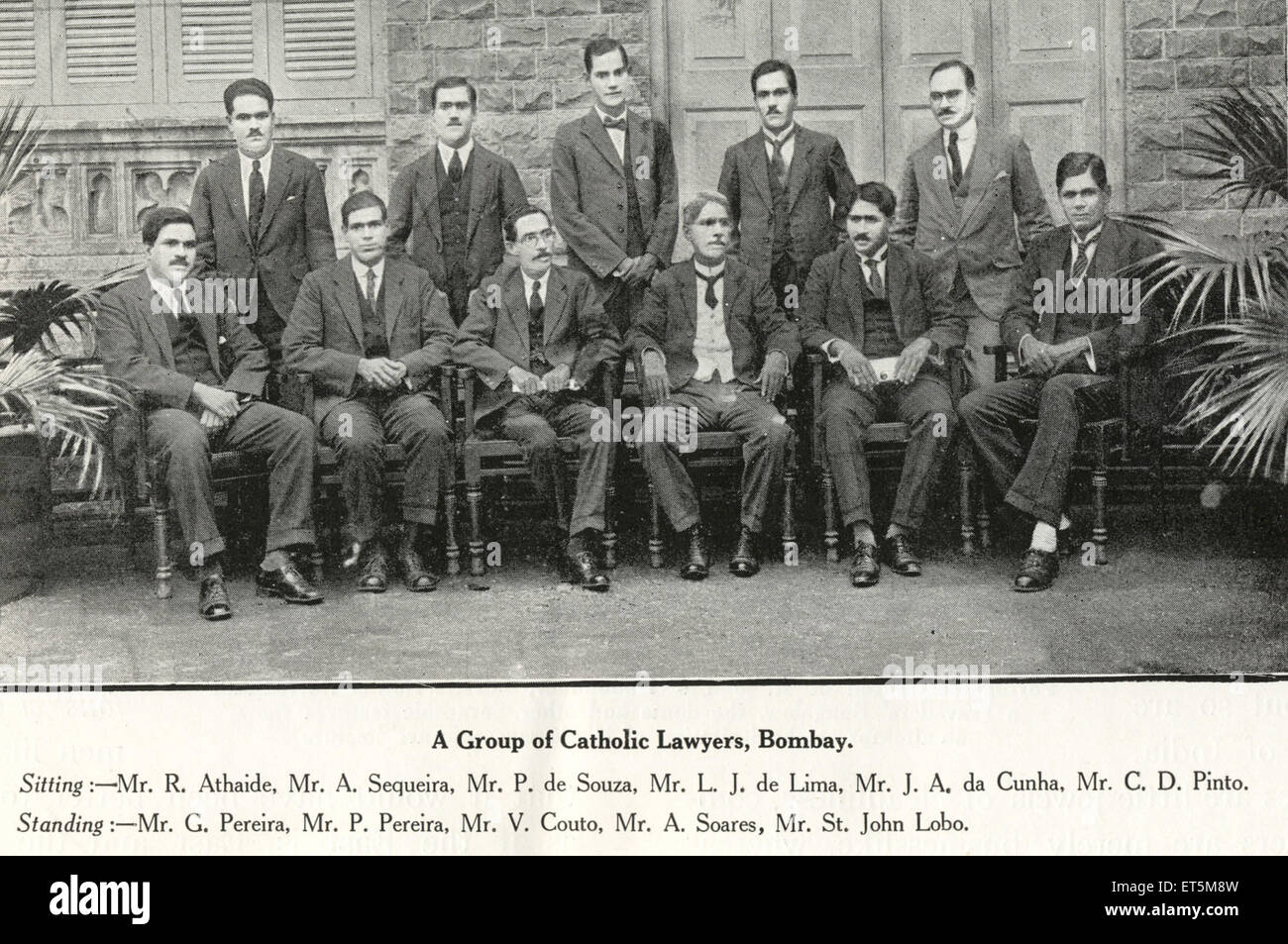 Katholische Gemeinschaft; Katholische Rechtsanwaltsgruppe; Bombay; Mumbai; Maharashtra; Indien; Asien; asiatisch; indisch; alter Jahrgang 1900s Bild Stockfoto
