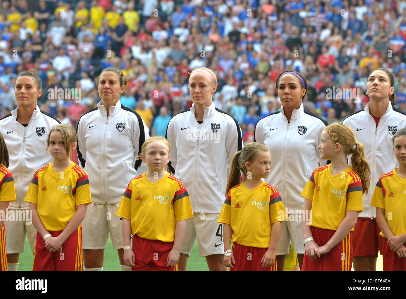 USA Frauen Nationalmannschaft vor dem Spiel bei der FIFA Frauen Welt Cup Kanada 2015 Gruppe D-match zwischen USA und Australien Stockfoto