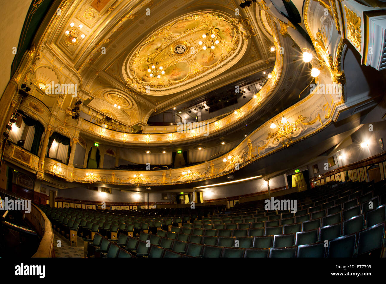 Großbritannien, England, Derbyshire, Buxton, Opernhaus, Edwardian Interieur, entworfen von Frank Thatcham Stockfoto