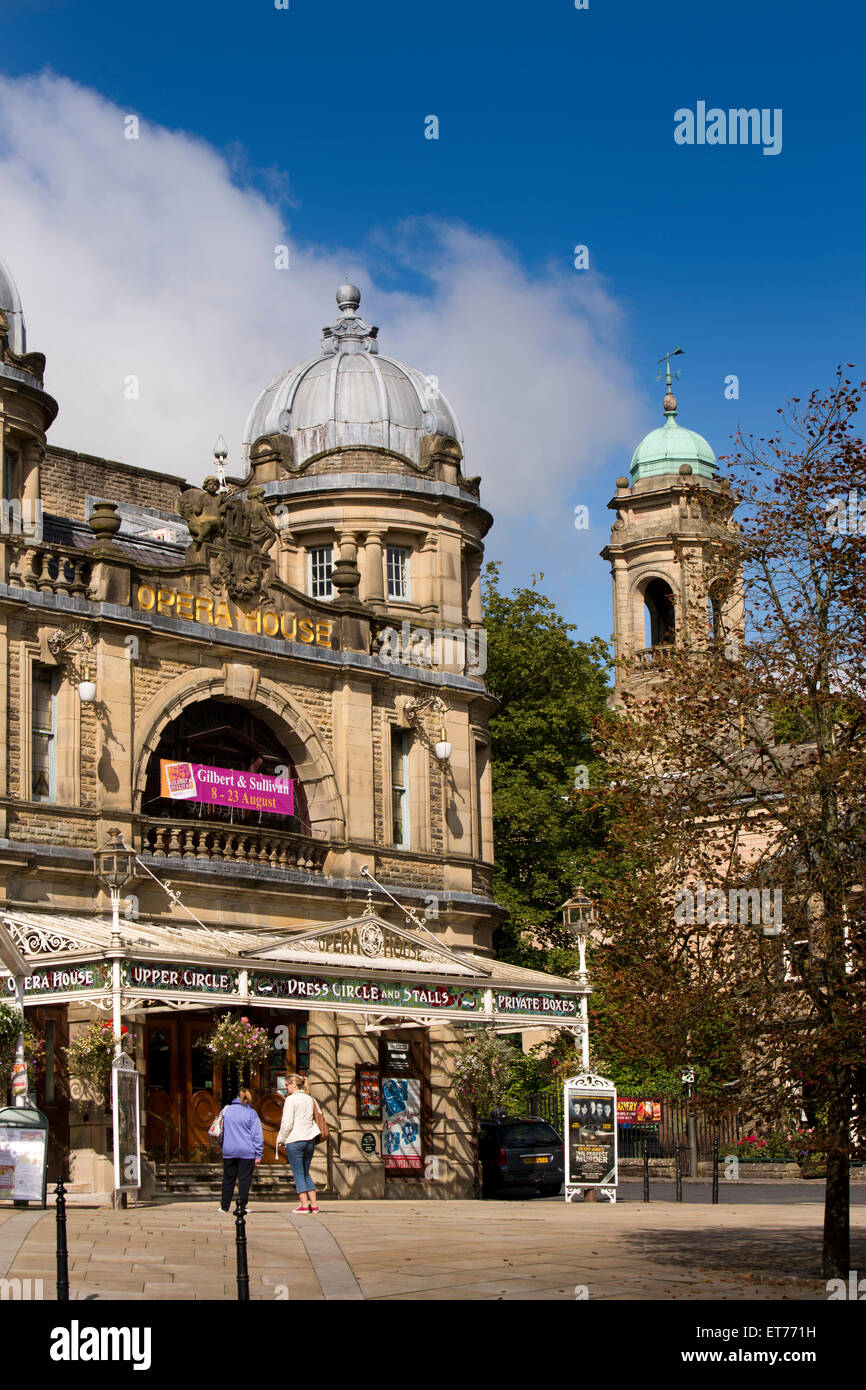 Großbritannien, England, Derbyshire, Buxton, Opernhaus, Edwardian außen, entworfen von Frank Thatcham Stockfoto