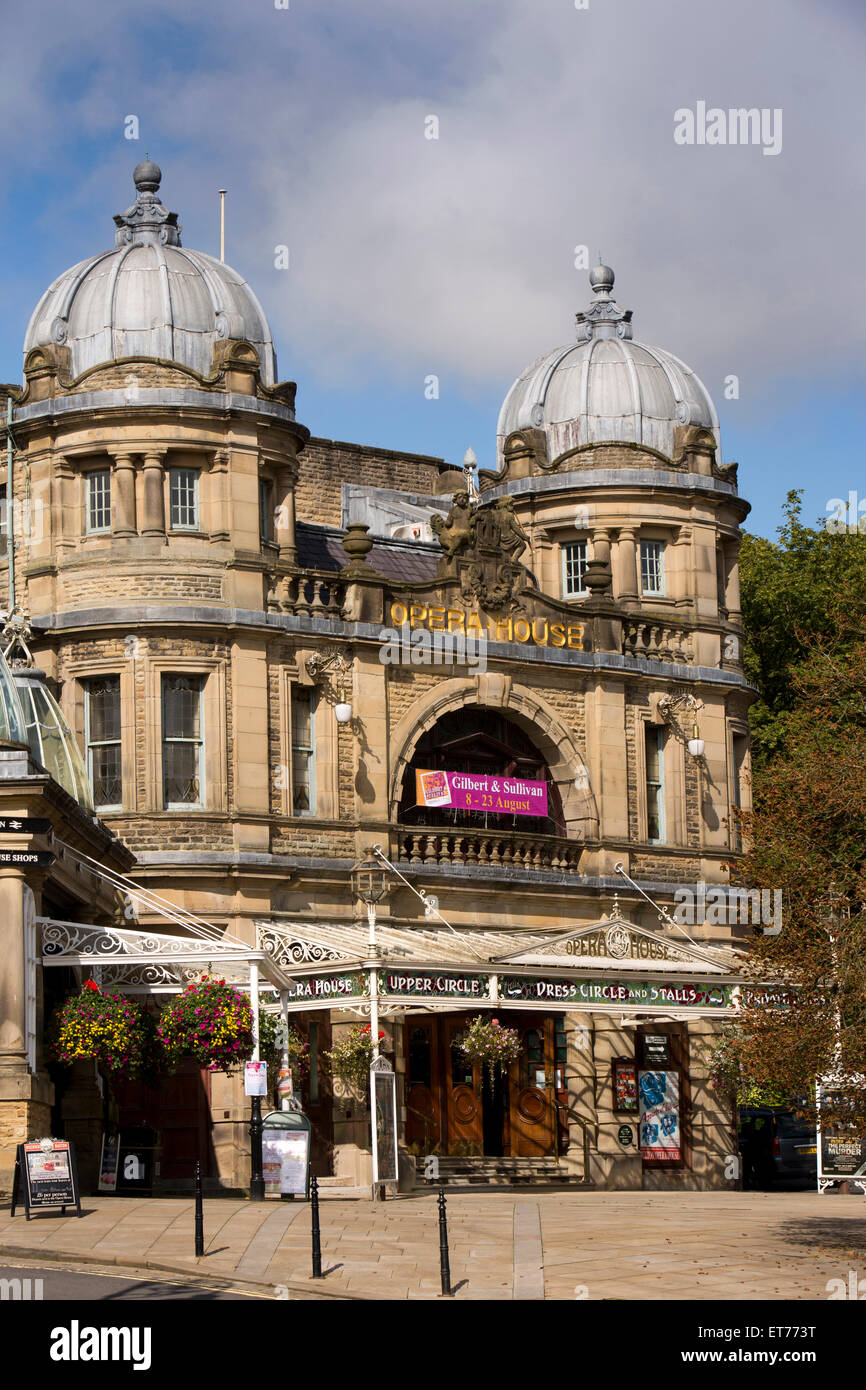 Großbritannien, England, Derbyshire, Buxton, Opernhaus, Edwardian außen, entworfen von Frank Thatcham Stockfoto