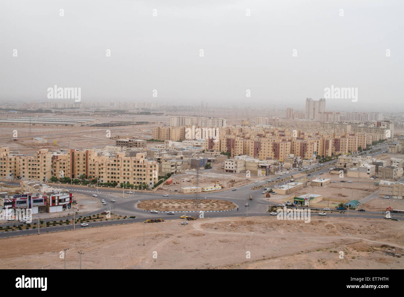 Iran, Yazd, Blick vom Zoroastrian Türme des Schweigens, Satellitenstadt Stockfoto