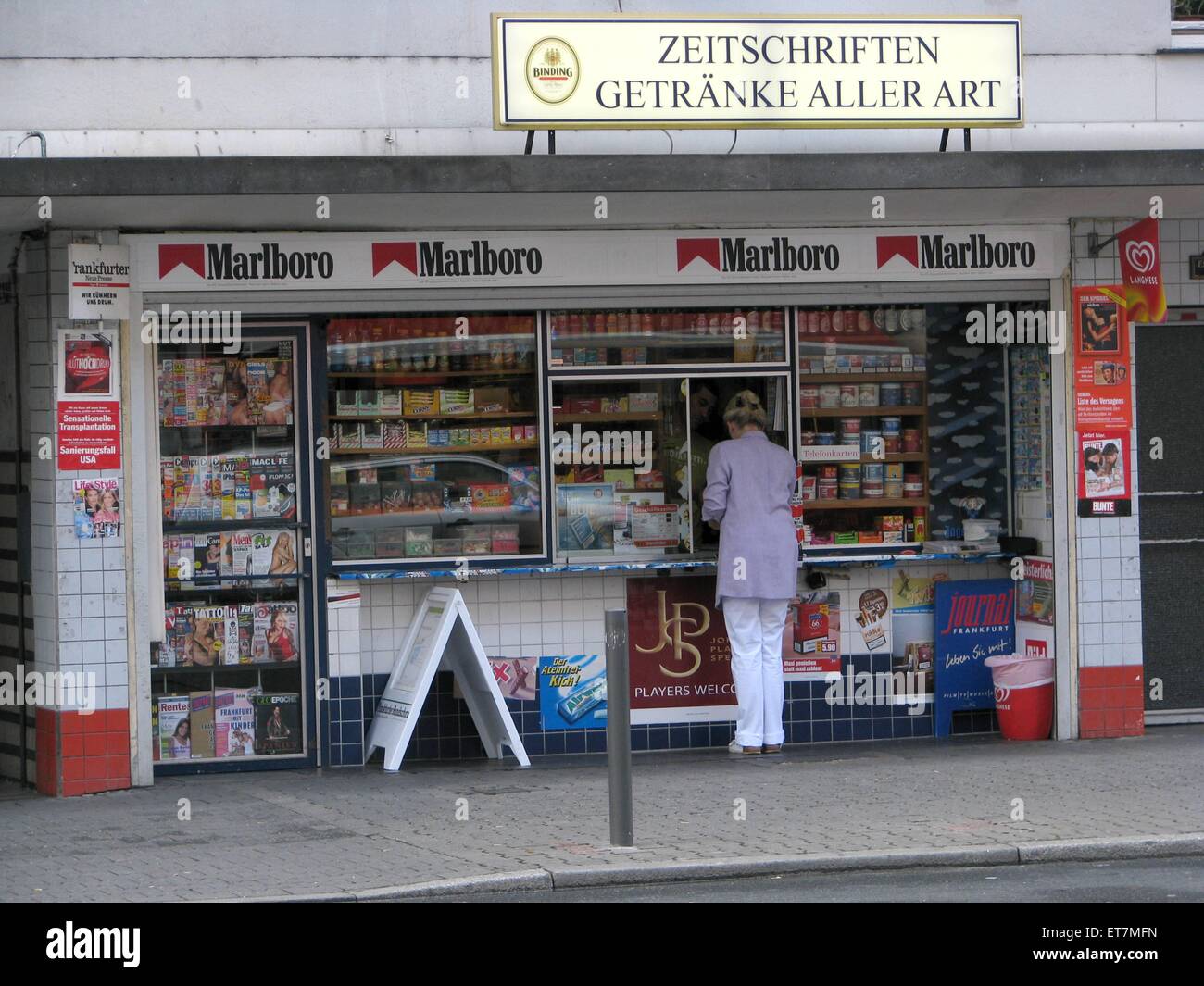Typicall Kiosk in Frankfurt Am Main Stockfoto