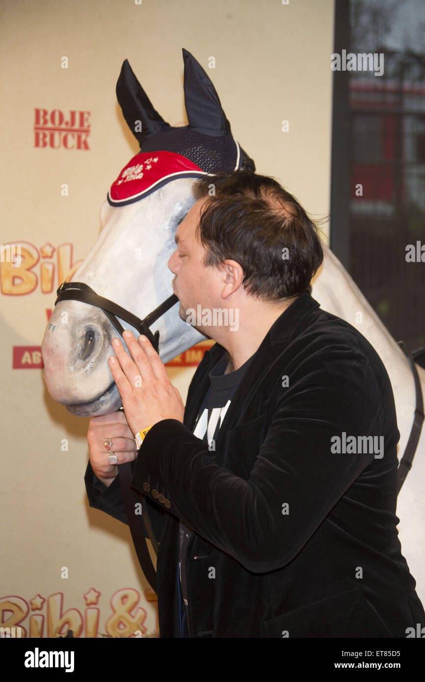 Prominente, die Teilnahme an der Premiere von Bibi und Tina am Cinemaxx Featuring Charly Hübner Prominente, die Teilnahme an der Premiere von Bibi und Tina am Cinemaxx Featuring Charly Hübner