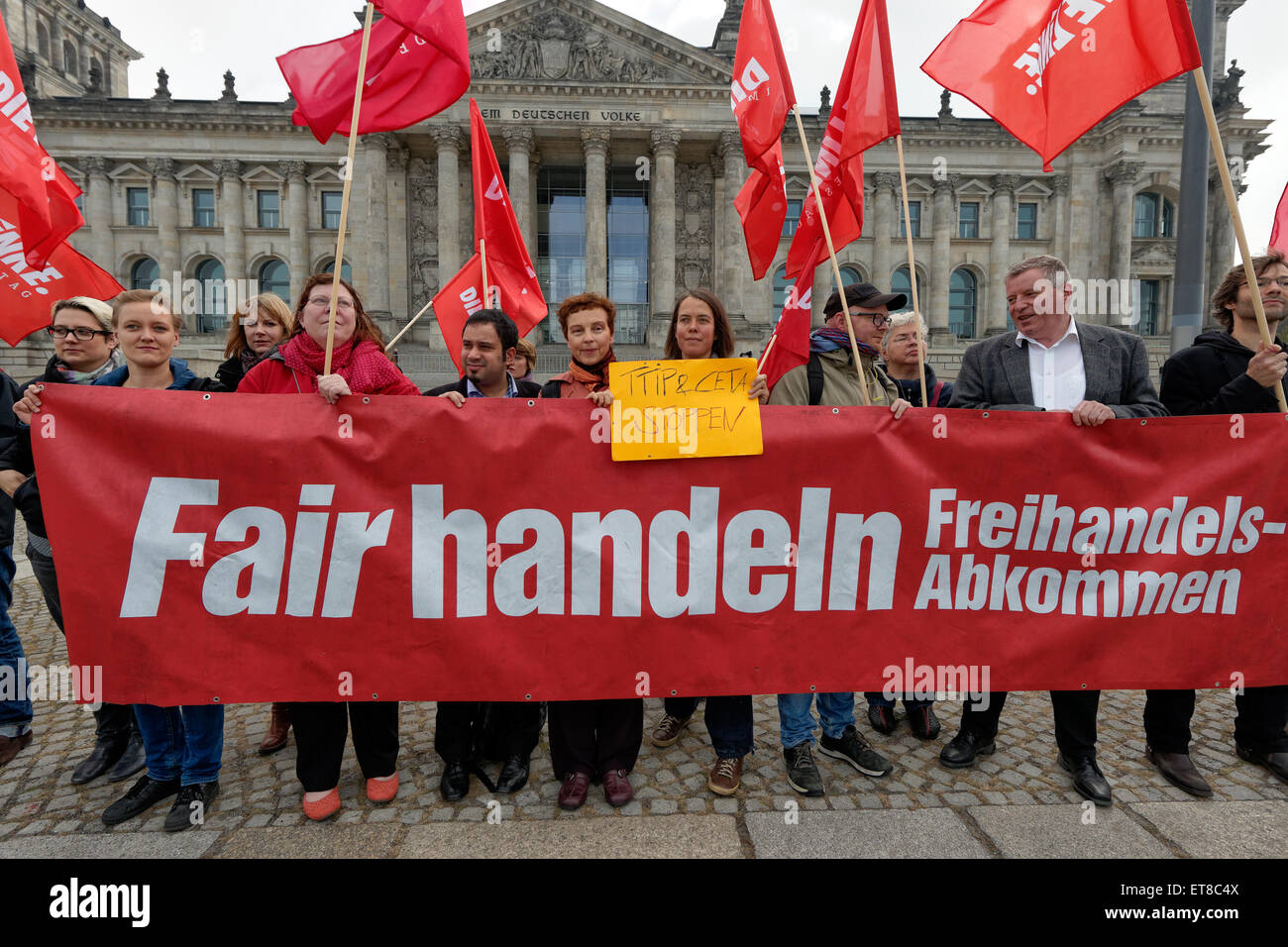 Berlin, Deutschland, TTIP - Protest vor dem Reichstag zu stoppen Stockfoto