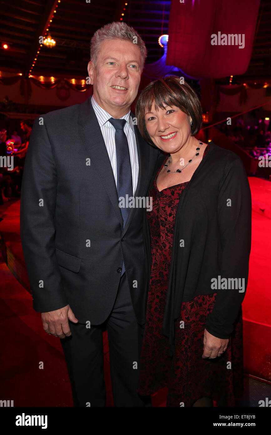Premiere von der Winter Programm des Circus Krone mit OB. Dieter