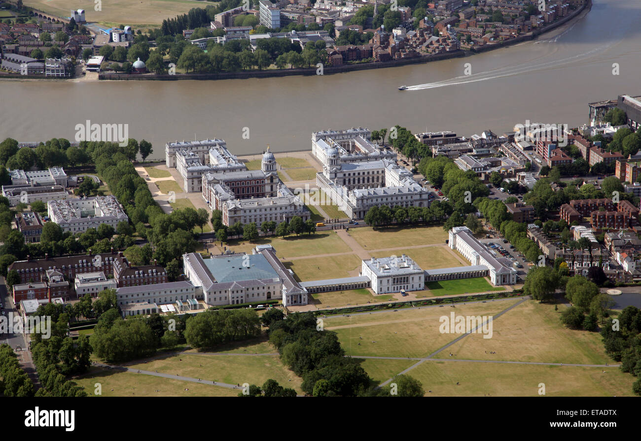 Luftbild von der University of Greenwich, Queens House, Royal Naval College & Maritime Institute in Greenwich, London, UK Stockfoto