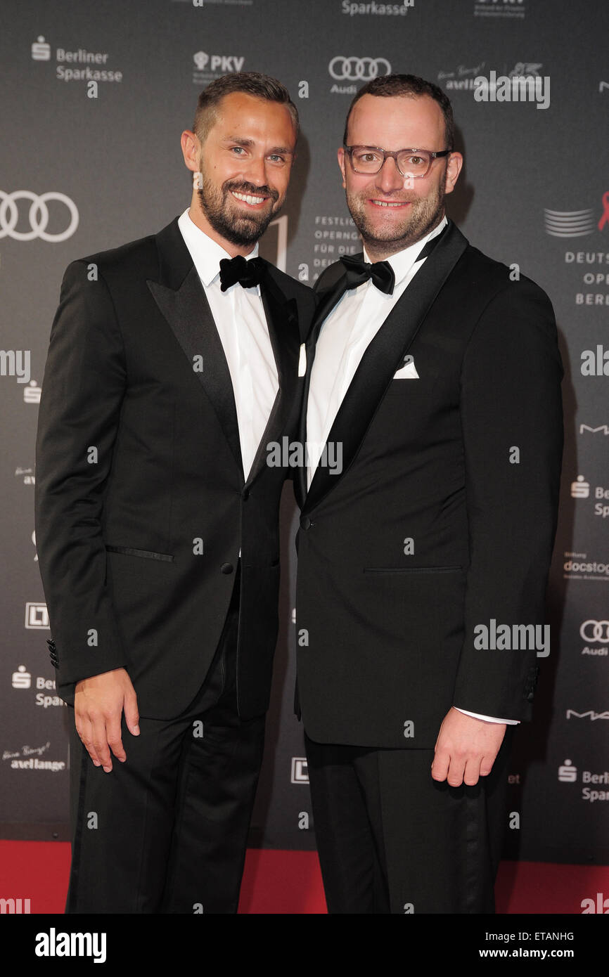 Teilnahme an der 21. Aids-Gala in der Deutschen Oper Berlin mit prominenten: Daniel Funke, Bunte, Jens Spahn, CDU wo: Berlin, Deutschland bei: 10. Januar 2015 Credit: WENN.com Stockfoto