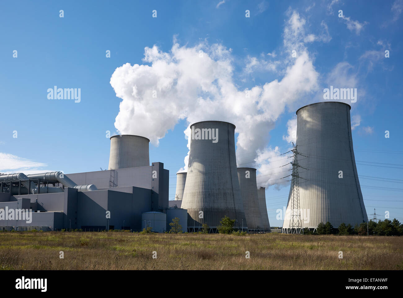 Peitz, Deutschland, das Braunkohle-Kraftwerk Jänschwalde Stockfoto