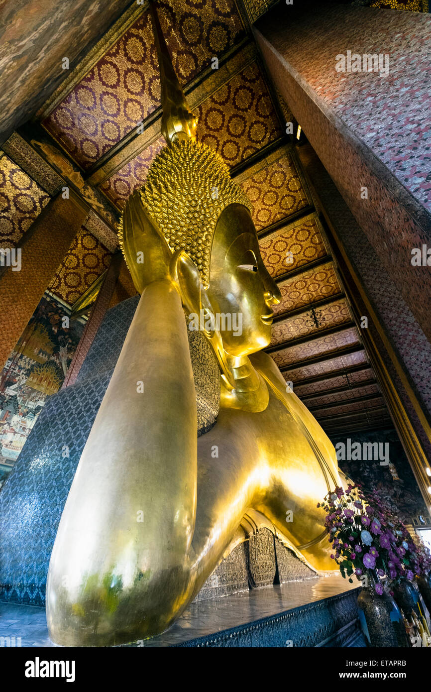 Asien. Thailand, Bangkok. Welche Pho. Liegender Buddha. Stockfoto