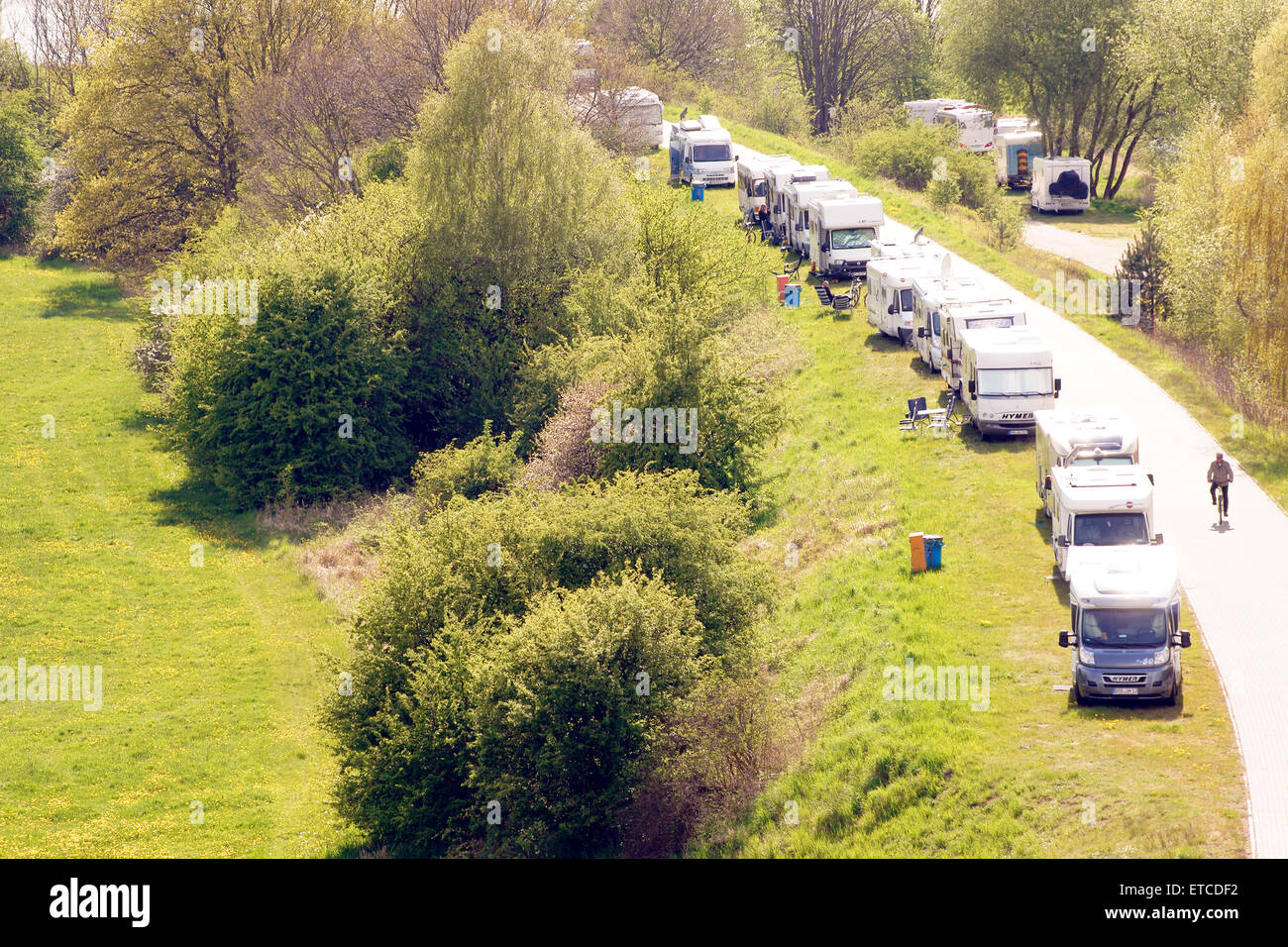 Camping an der Elbe Stockfoto