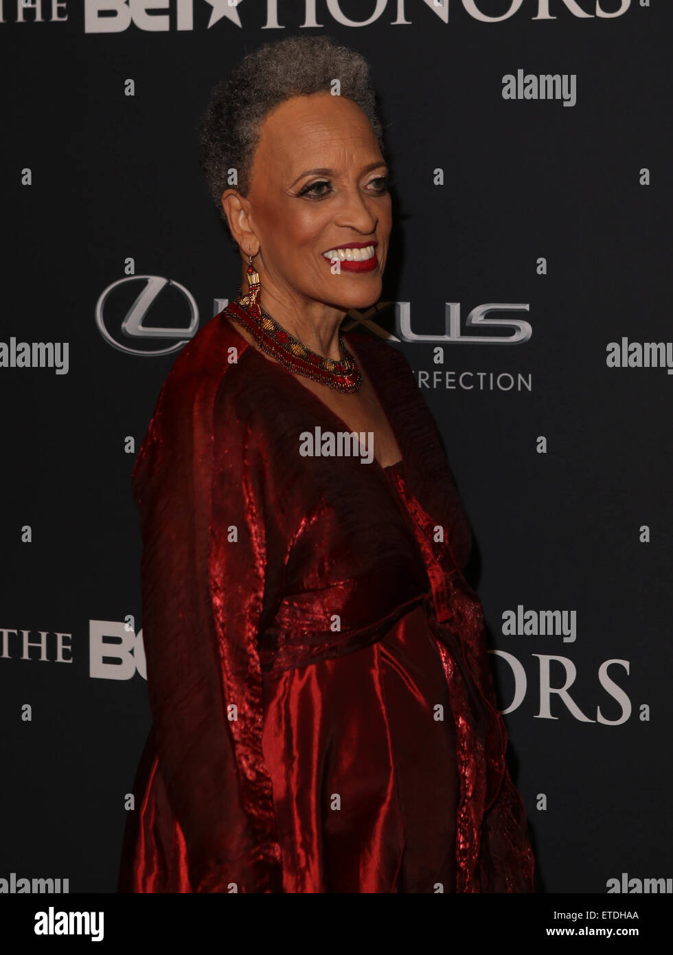 2015 BET Honors Warner Theatre, Anreise mit: Dr. Johnnetta Betsch Cole wo: Washington, District Of Columbia, Vereinigte Staaten, wann: 24. Januar 2015 Kredit: Derrick Salters/WENN.com Stockfoto