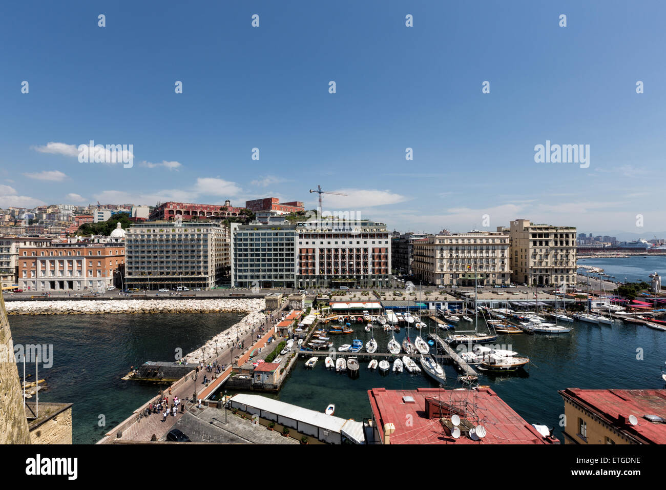 Santa lucia naples italy Fotos und Bildmaterial in hoher Auflösung