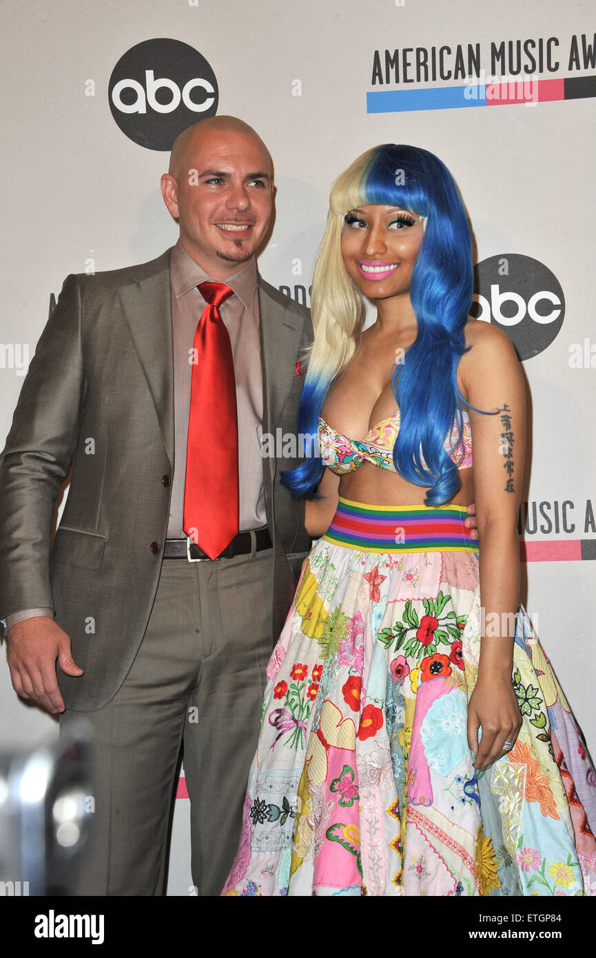 LOS ANGELES, CA - 11. Oktober 2011: Nicki Minaj & Pitbull bei der Bekanntgabe der Nominierungen für die American Music Awards 2011 im JW Marriott Los Angeles bei LA Live. 11. Oktober 2011 Los Angeles, CA Stockfoto