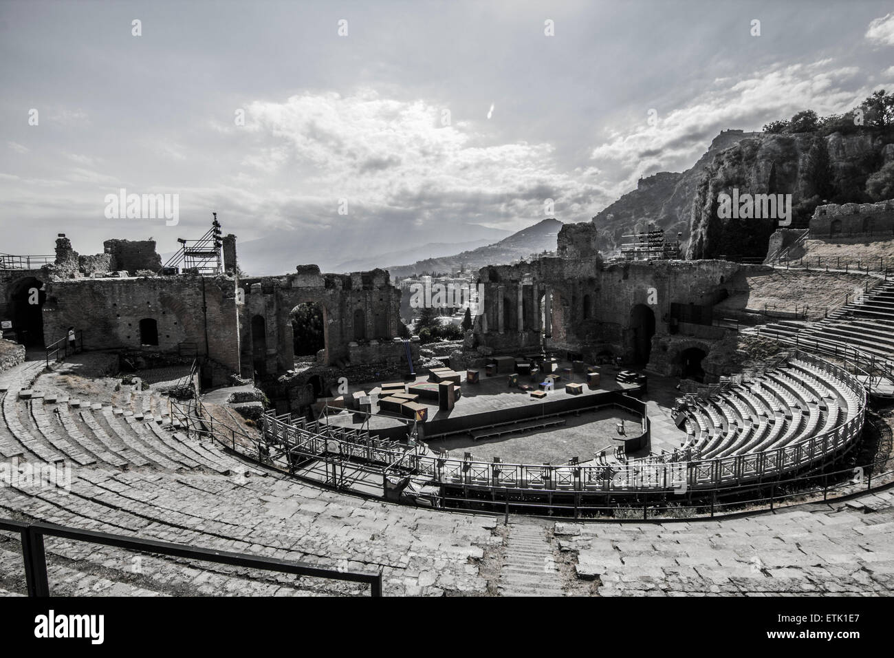 Sehen Sie sich auf das griechische Theater von Taormina in Sizilien Stockfoto