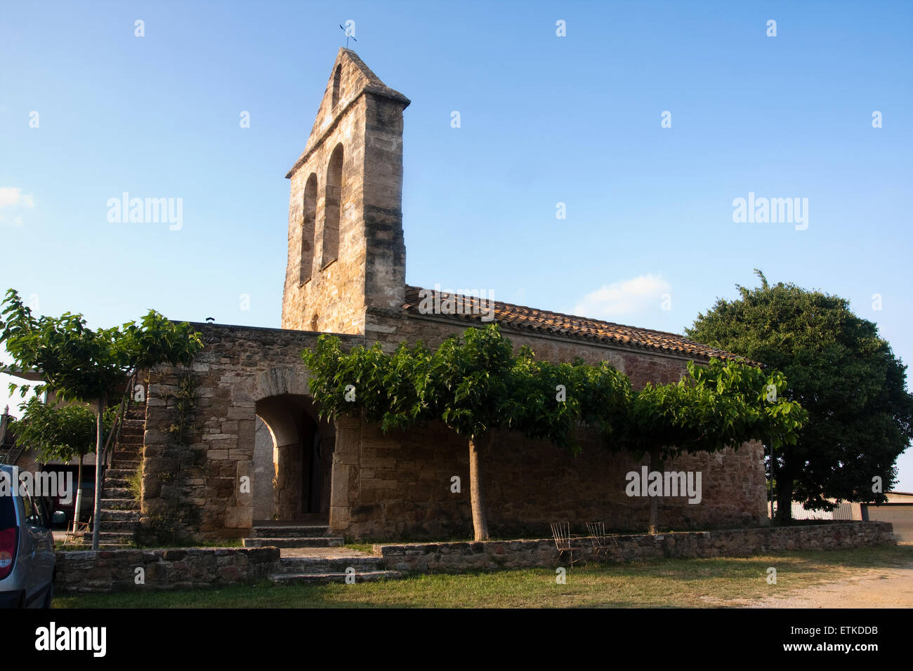 Kirche Santa Magdalena de Noves. Camós. Stockfoto