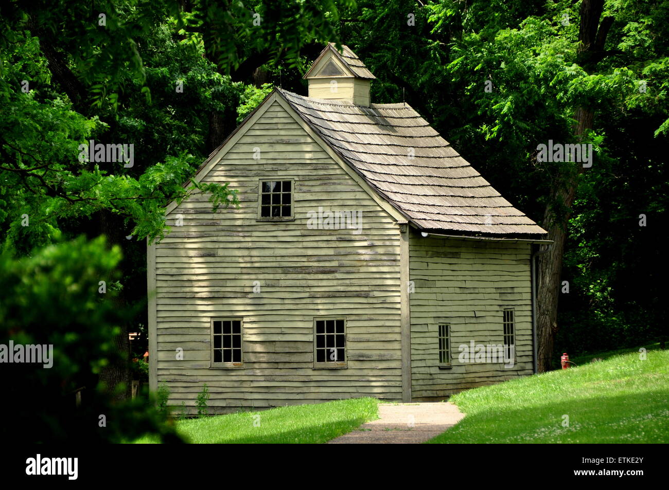 Ephrata, Pennsylvania: Der hölzerne Zimmermann Haus im historischen 18. Jahrhundert Ephrata Kloster germanische religiöse Siedlung Stockfoto