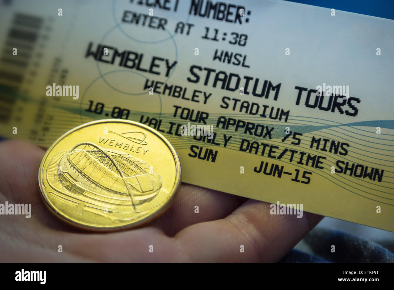 Wembley stadium ticket -Fotos und -Bildmaterial in hoher Auflösung – Alamy