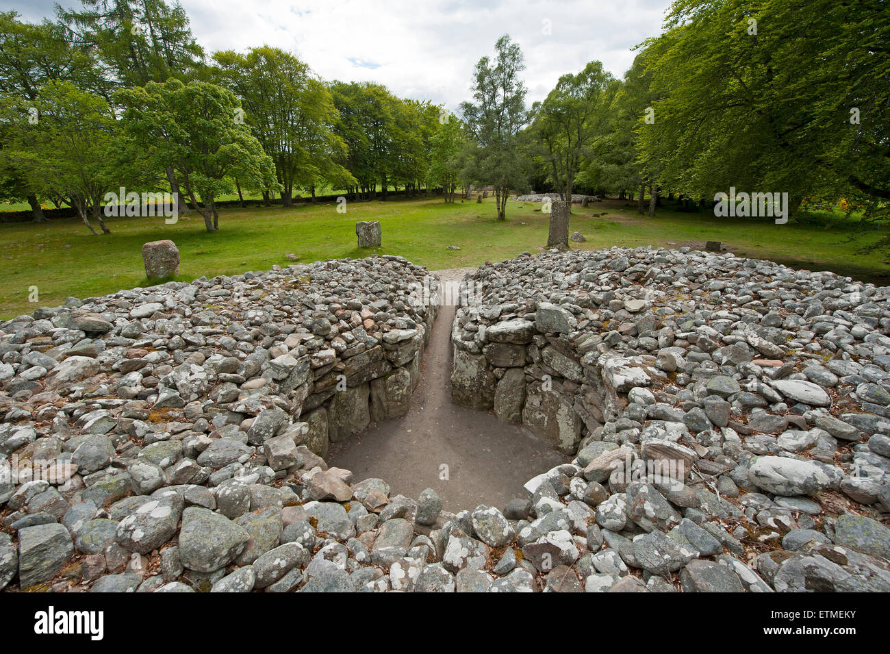 Die prähistorischen neolithische Grabstätte an der Balnuran Schloten Cairns, in der Nähe von Culloden, Inverness-Shire.  SCO 9866. Stockfoto