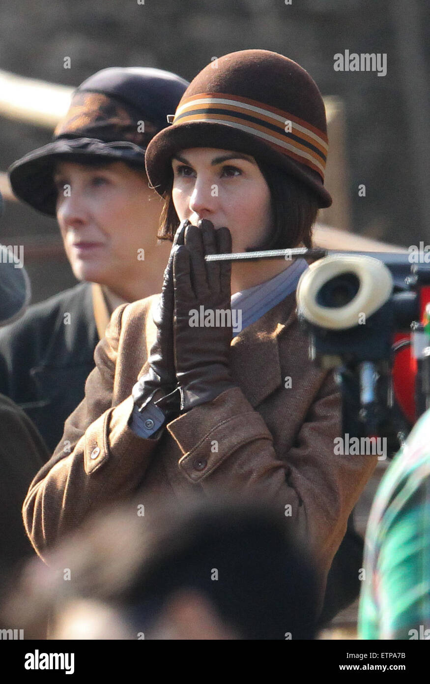 Cast schießen Szenen für die neue Serie von Downton Abbey Wiltshire mit: Michelle Dockery wo: Wiltshire, Vereinigtes Königreich: 20. März 2015 Credit: WENN.com Stockfoto