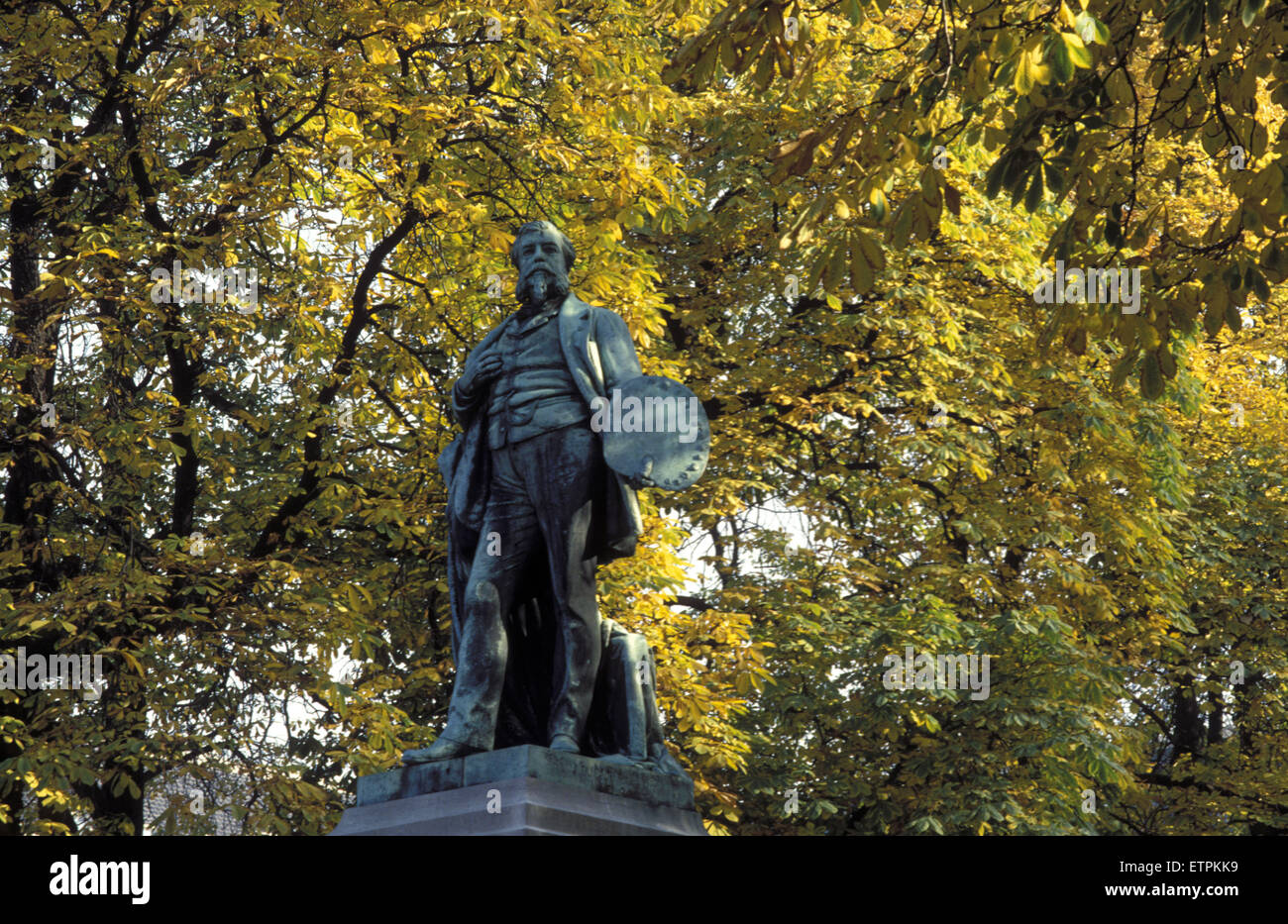 BEL, Belgien, Antwerpen, Statue eines Malers im Stadtpark.  BEL, Belgien, Antwerpen, Statue Eines Malers am Stadtpark. Stockfoto