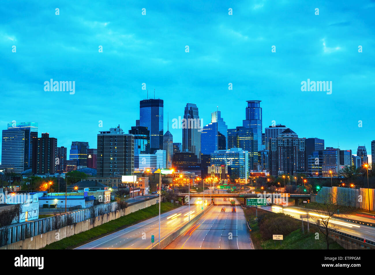 Die Innenstadt von Minneapolis, Minnesota in den frühen Morgenstunden Stockfoto