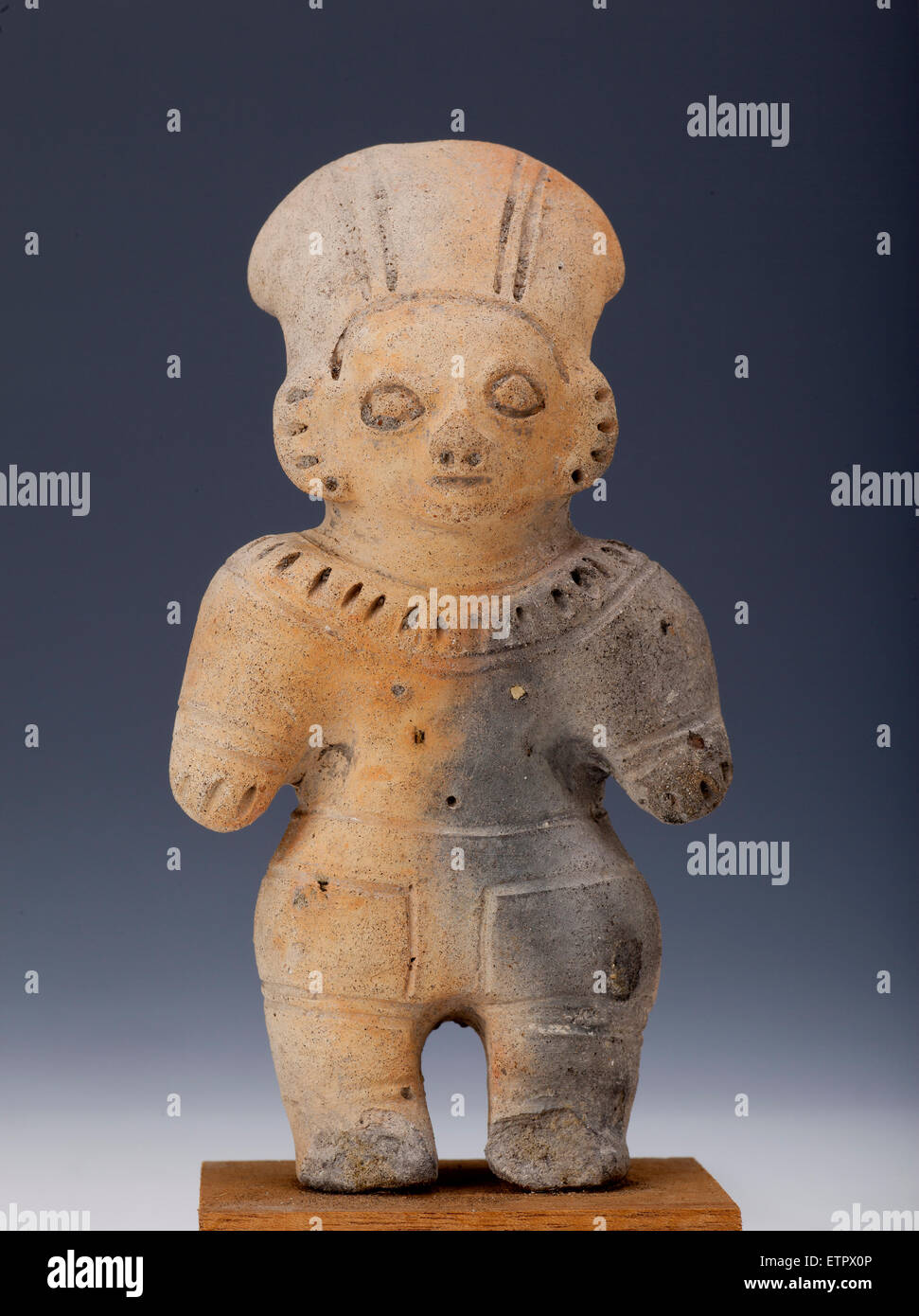 anthropomorphe Figur in Lehm oder Ton, alte Kunst, ecuador Stockfoto