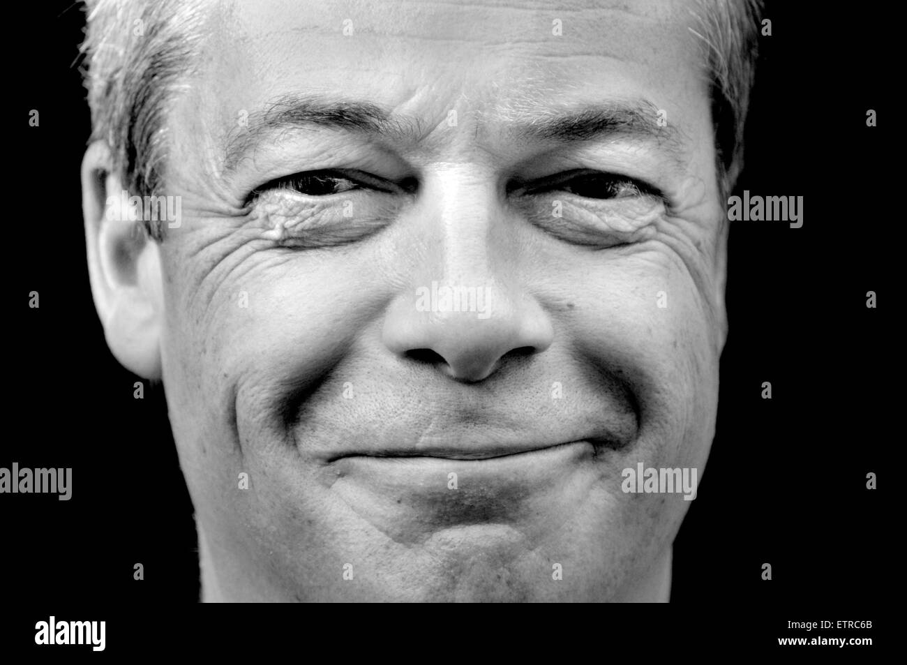 MEP Nigel Farage und UKIP Führer in Rochester, öffnen Sie ein neues Büro auf der High Street und unterstützen Mark Reckless vor den durch- Stockfoto