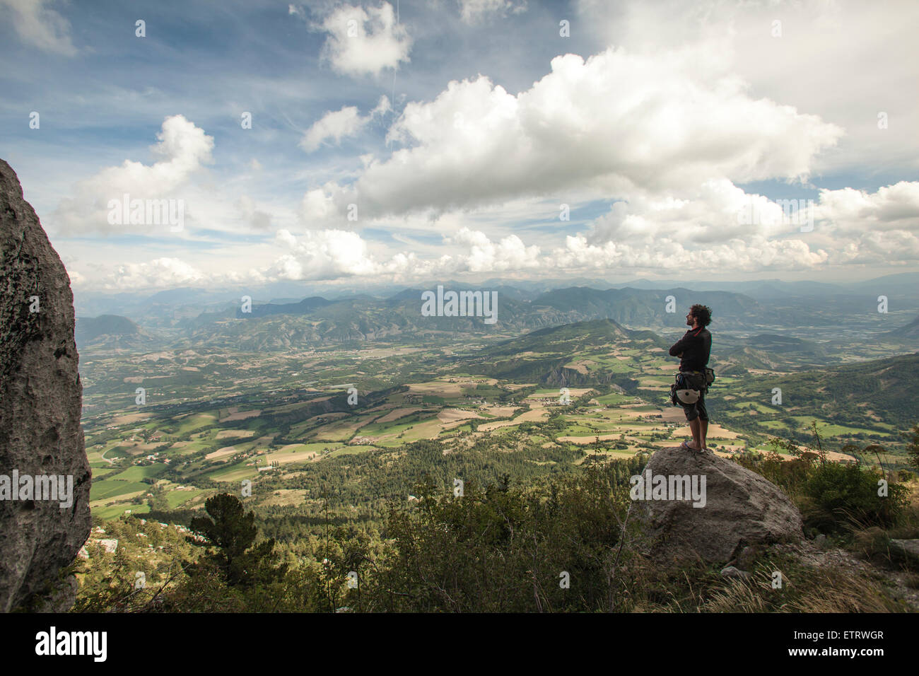 Mitte im Alter von männlichen im Berggebiet, Mensch und Natur, Stärke, trekking Stockfoto